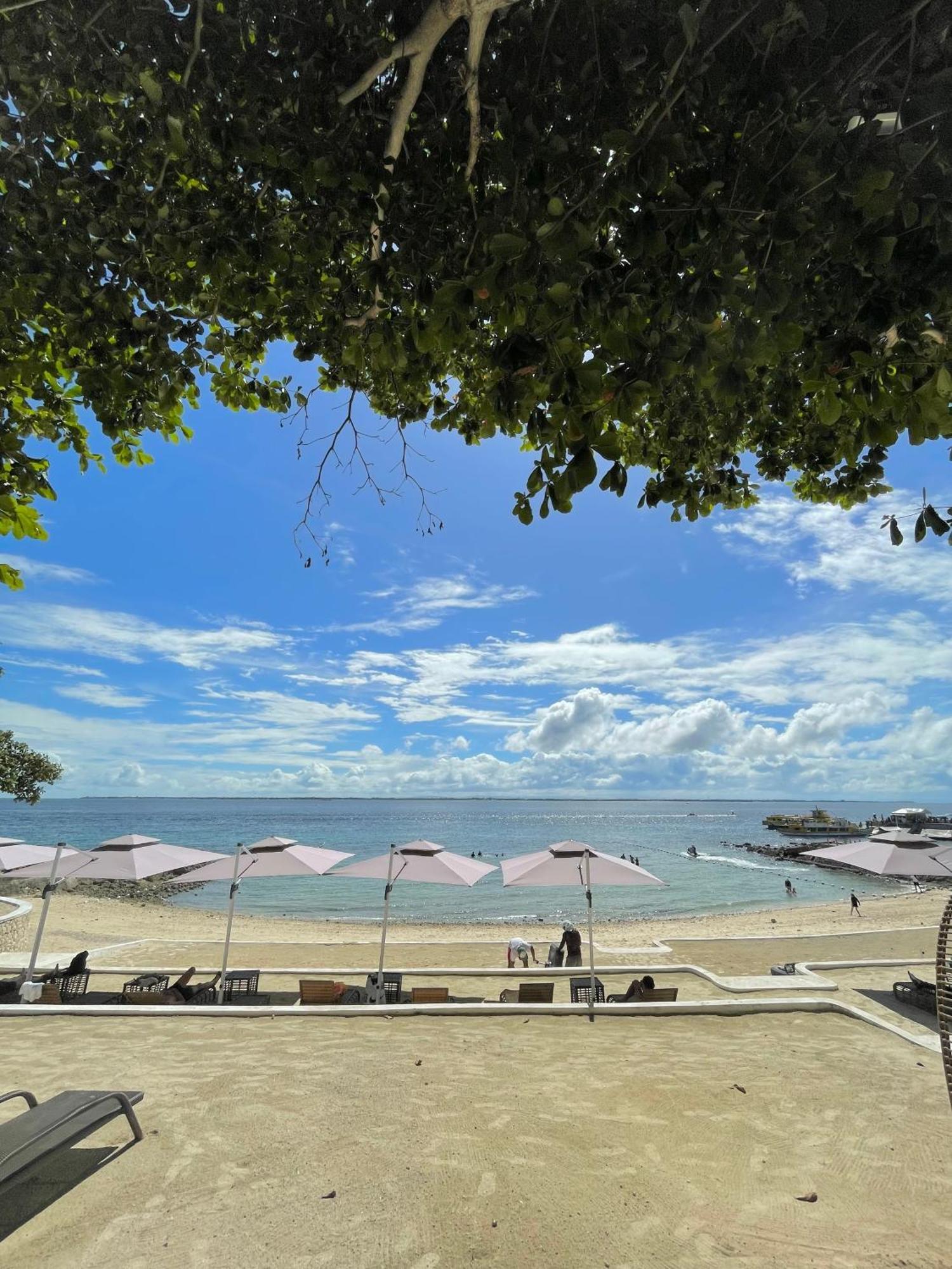 The Beach Suite At The Mactan Newtown Lapu-Lapu City Exterior foto